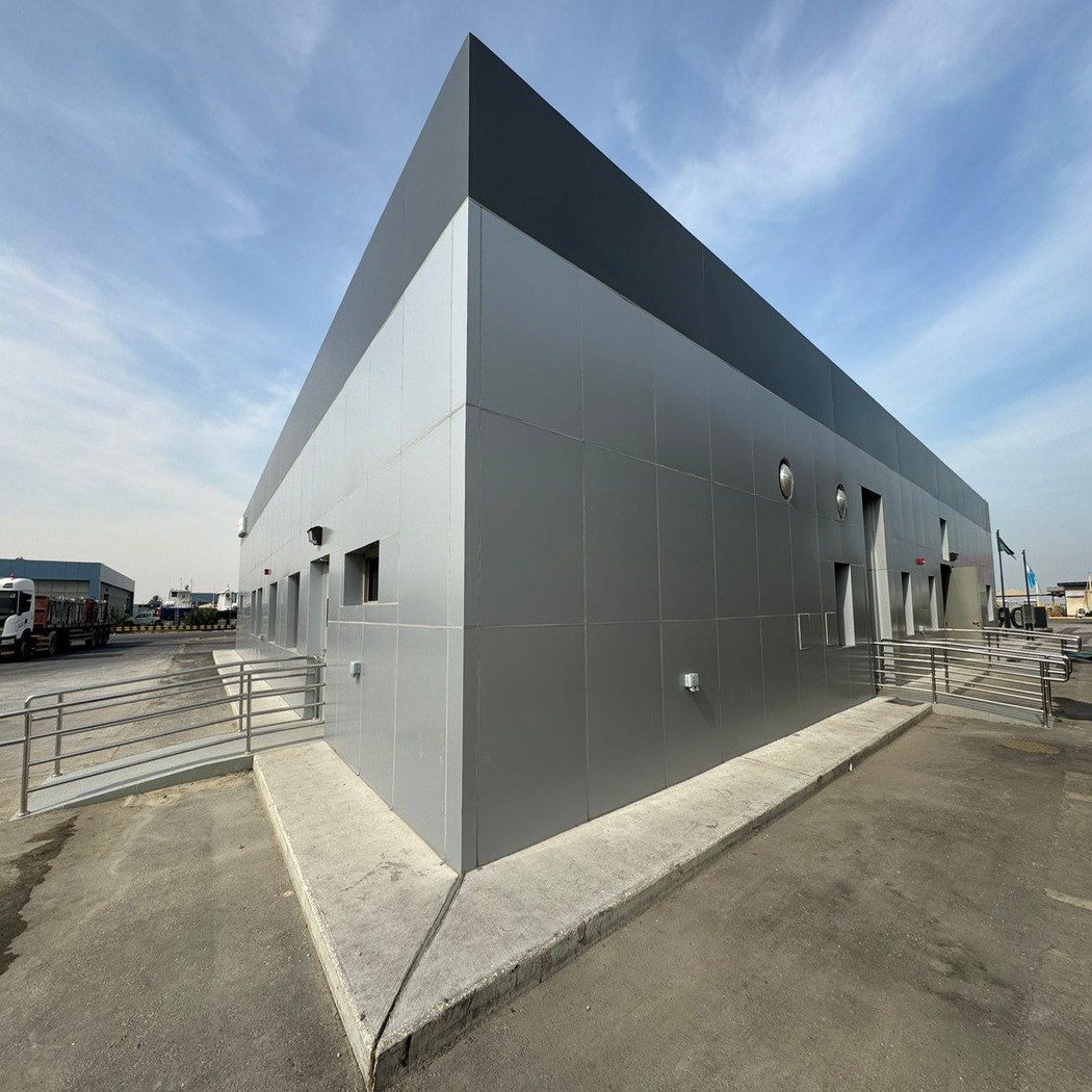 المنشآت الصناعية الجاهزة