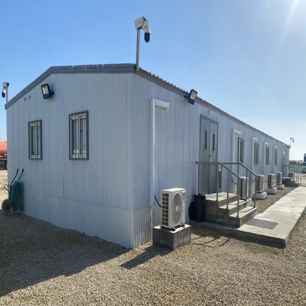 كبائن مكاتب الموظفين بالمواقع