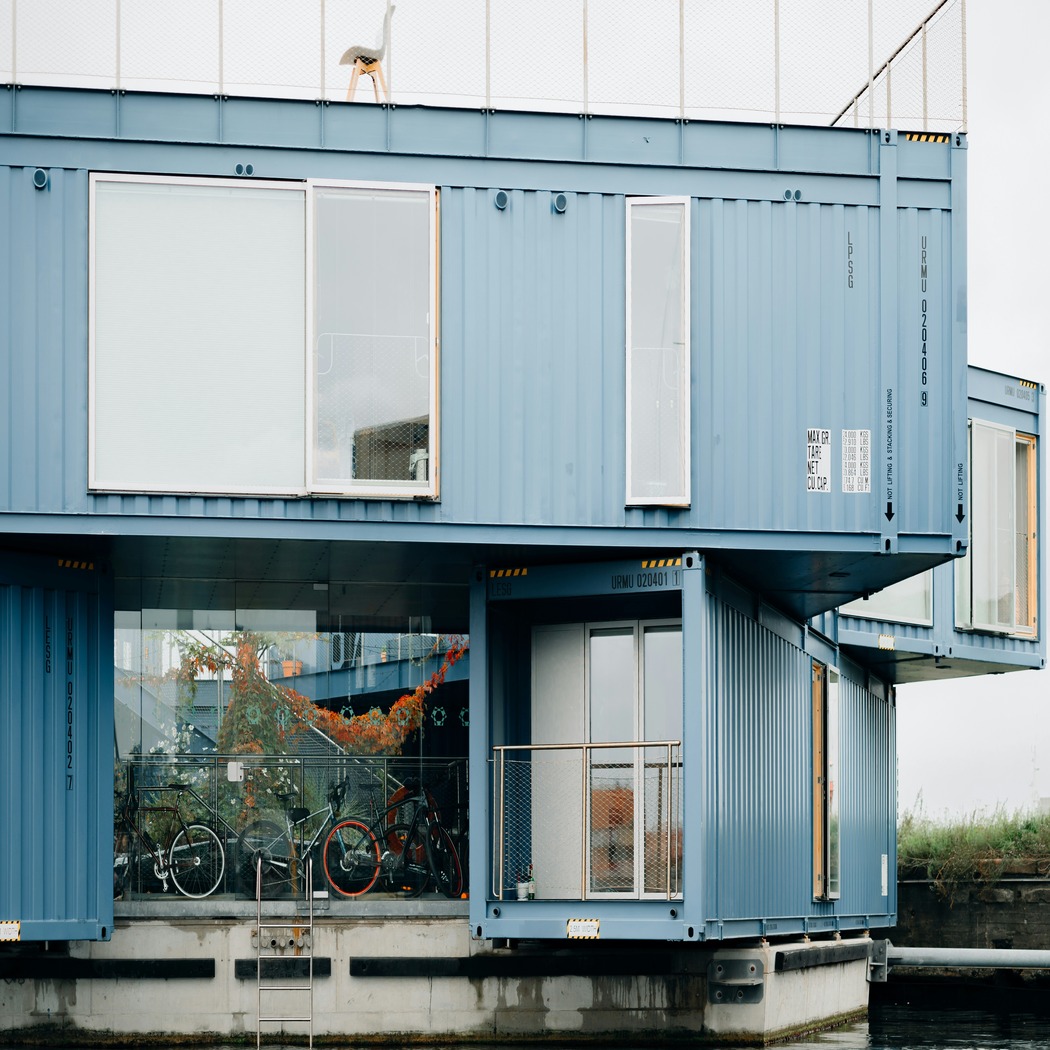 مباني ووحدات الحاويات